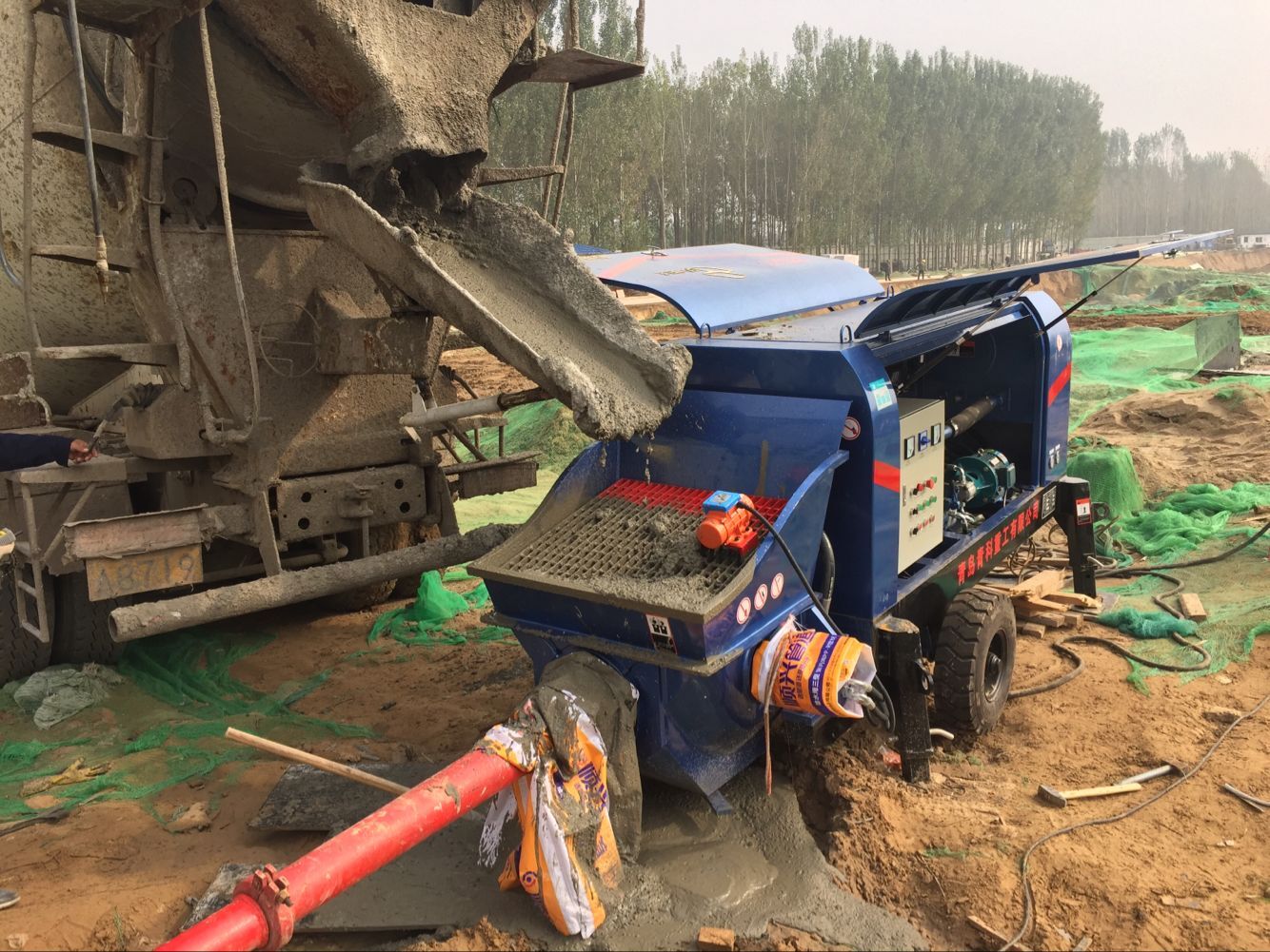 ����ع�ϸʯ��������